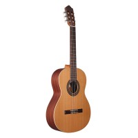 Altamira Basico 4/4 Natural Classical Guitar