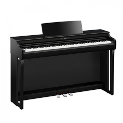 Yamaha CLP-825 PE